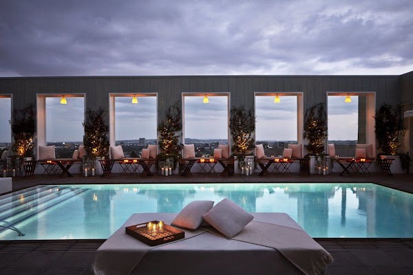 The Valorian West Hollywood, Curio Collection by Hilton