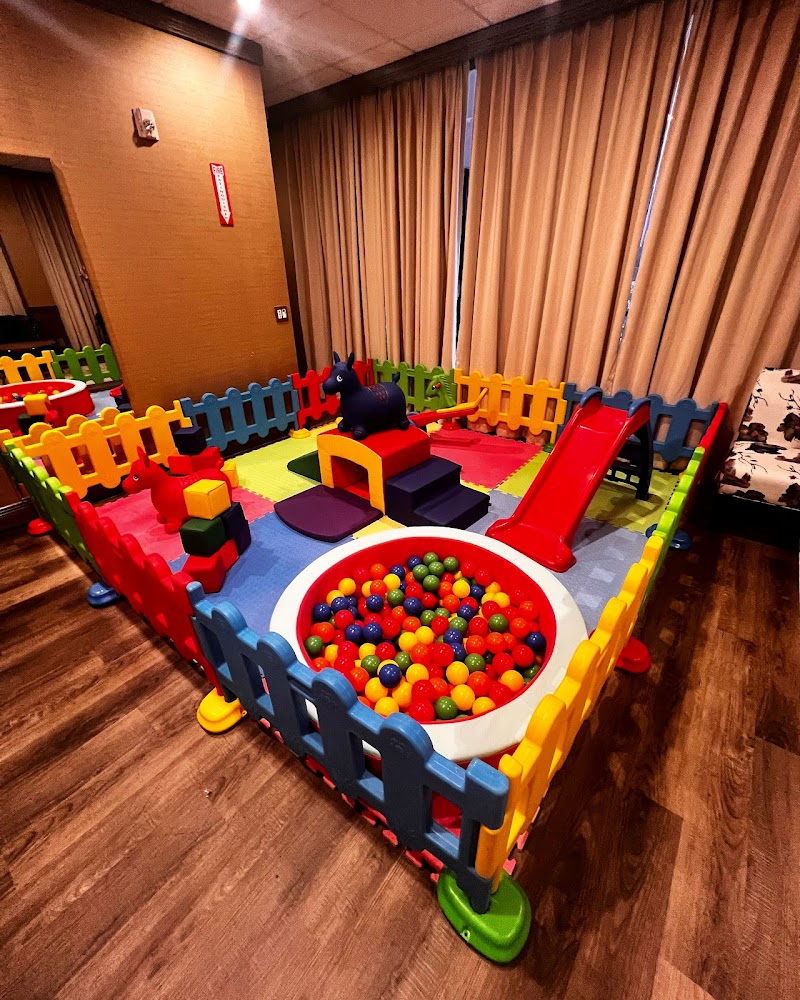 The Top of the Hub photo 6