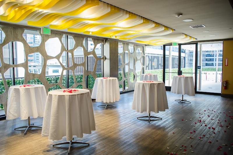 The Top of the Hub photo 7