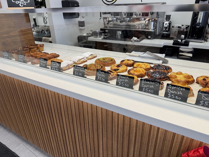 Rosarya Bakery Cafe photo 4