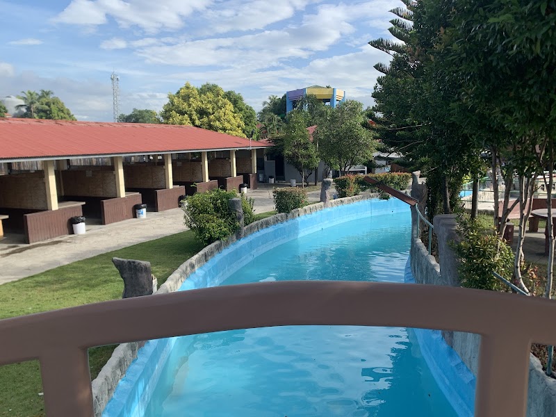 Sea Breeze Resort And Restaurant