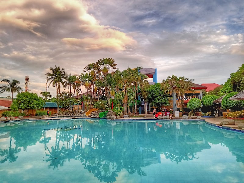 Sea Breeze Resort And Restaurant