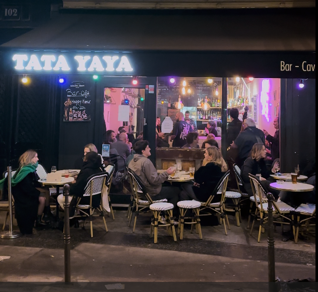 Tata Yaya, vue extérieure