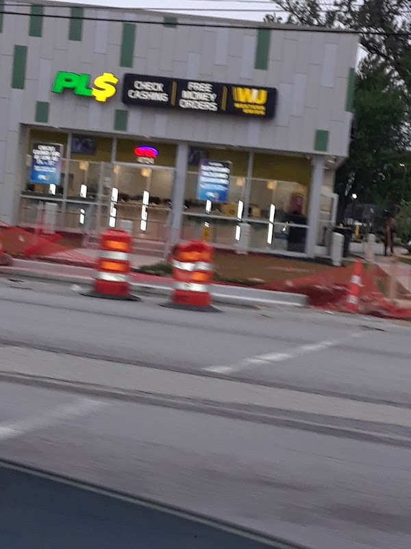 Photo by Glenn Bumgardner