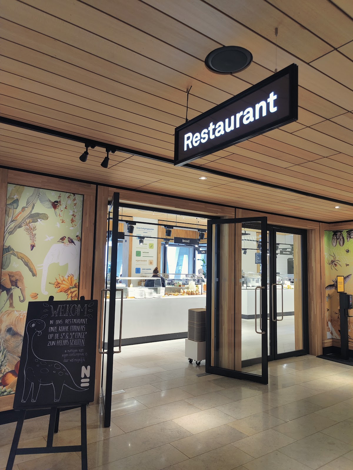 Naturalis museum restaurant