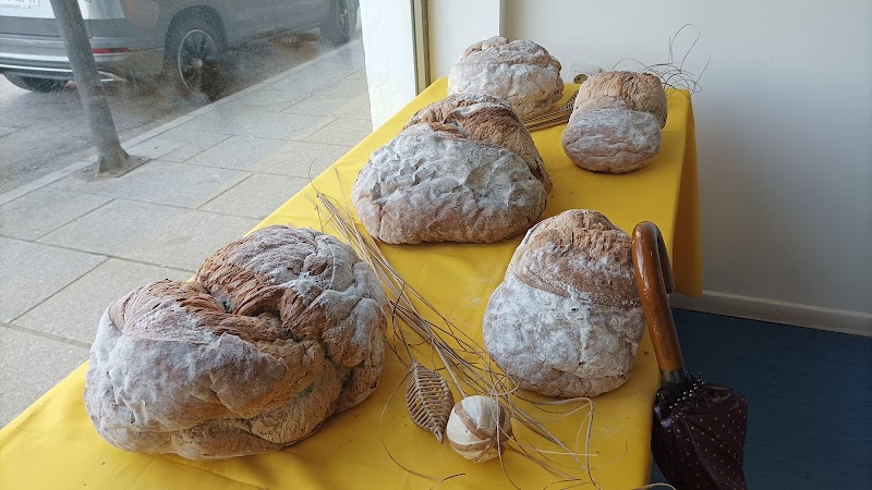 Covas' bakery photo 1