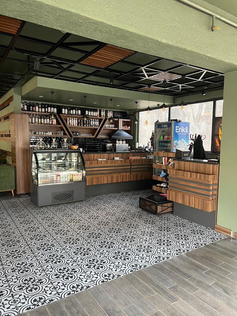 Hardal Cafe - Maltepe Kafe