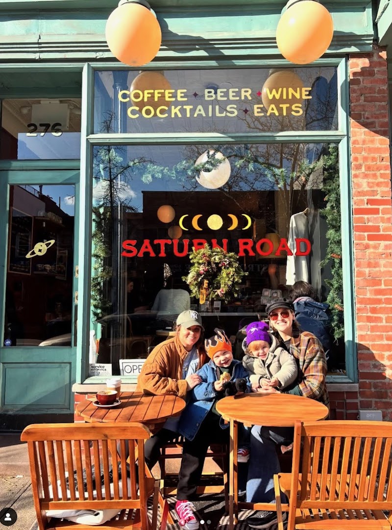 Saturn Road photo 1