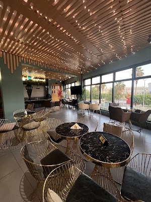 مقهى البوليفارد