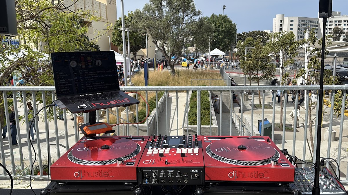 Hustle Events Entertainment DJ Service: Google Places image 5