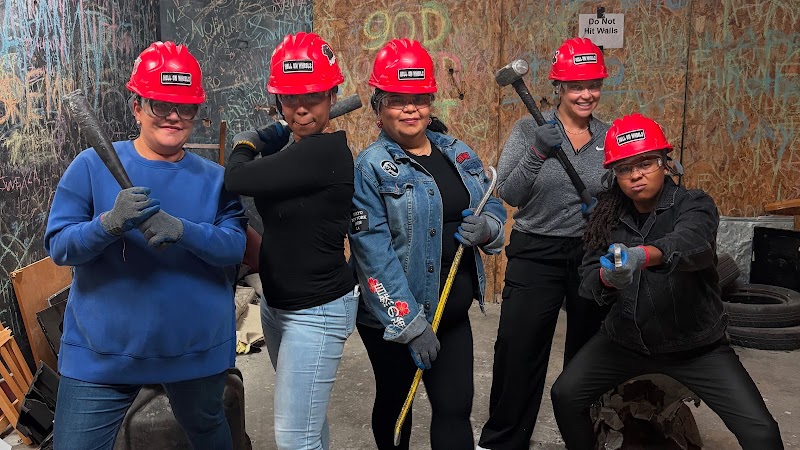 The Smashit House | Rage Room & Entertainment Center | Fort Lauderdale — Amusement Center in Davie