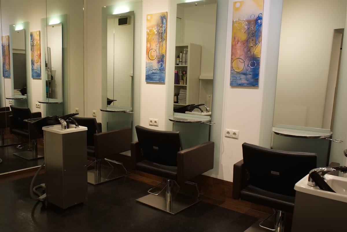 Trevor Sorbie Salon Logo