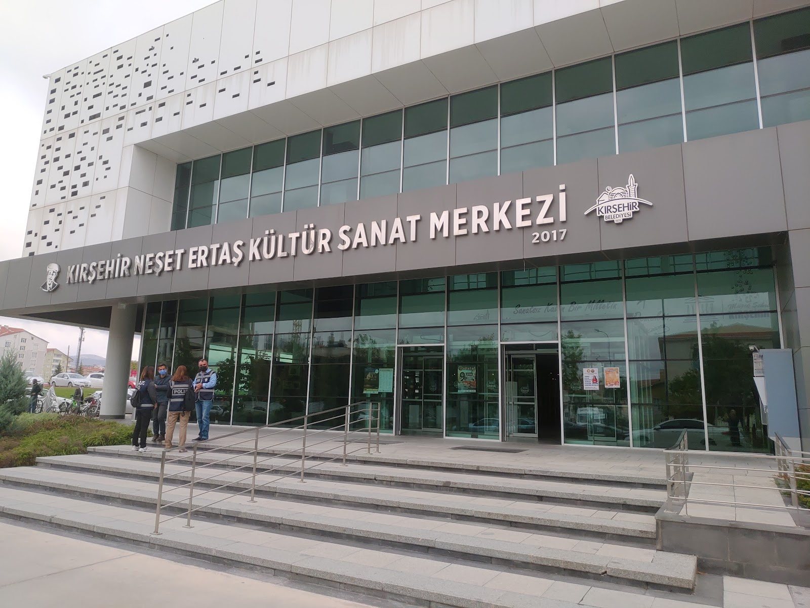 Neşet Ertaş Kültür Sanat Merkezi mekanı