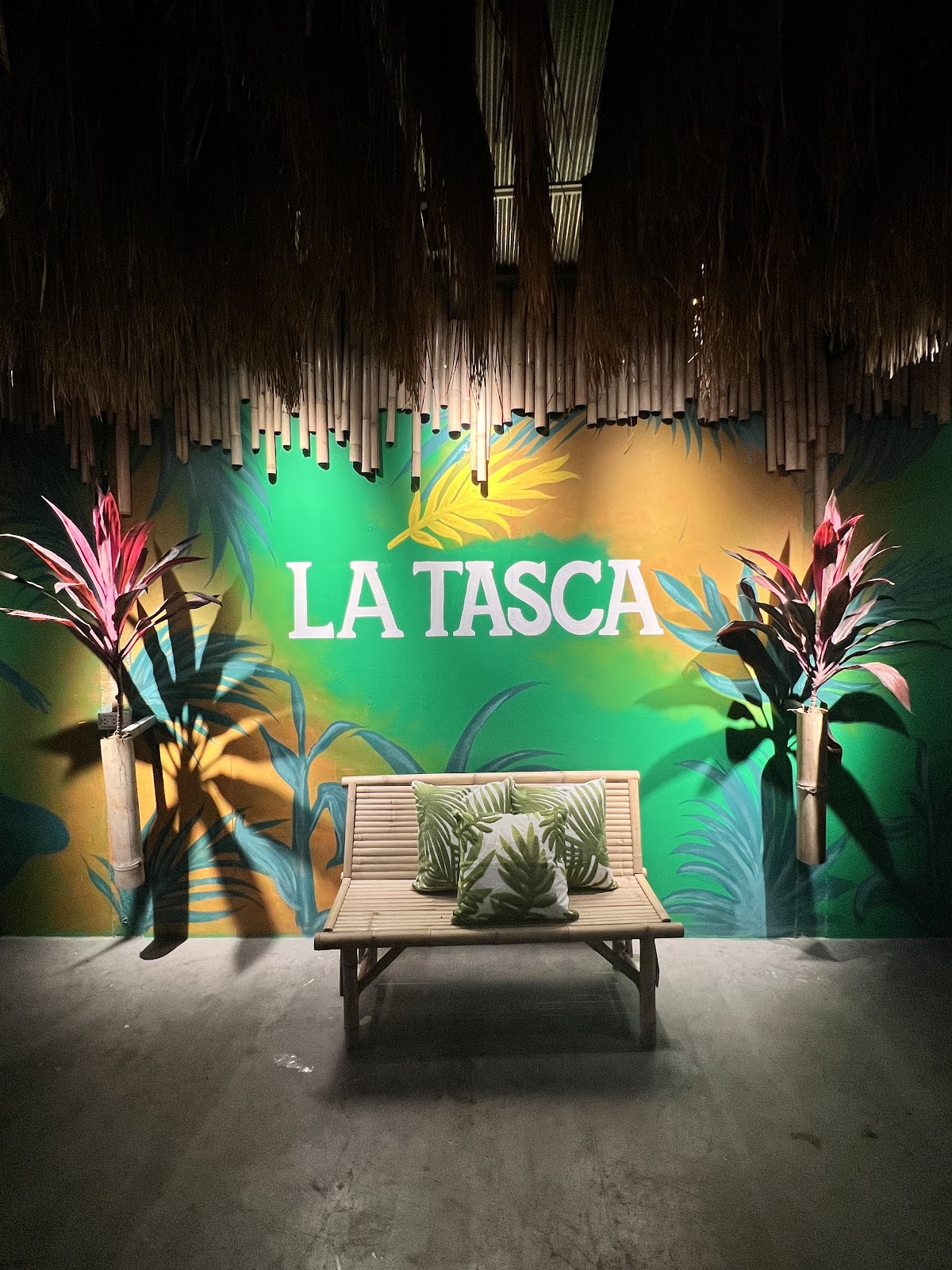 La Tasca - Main view
