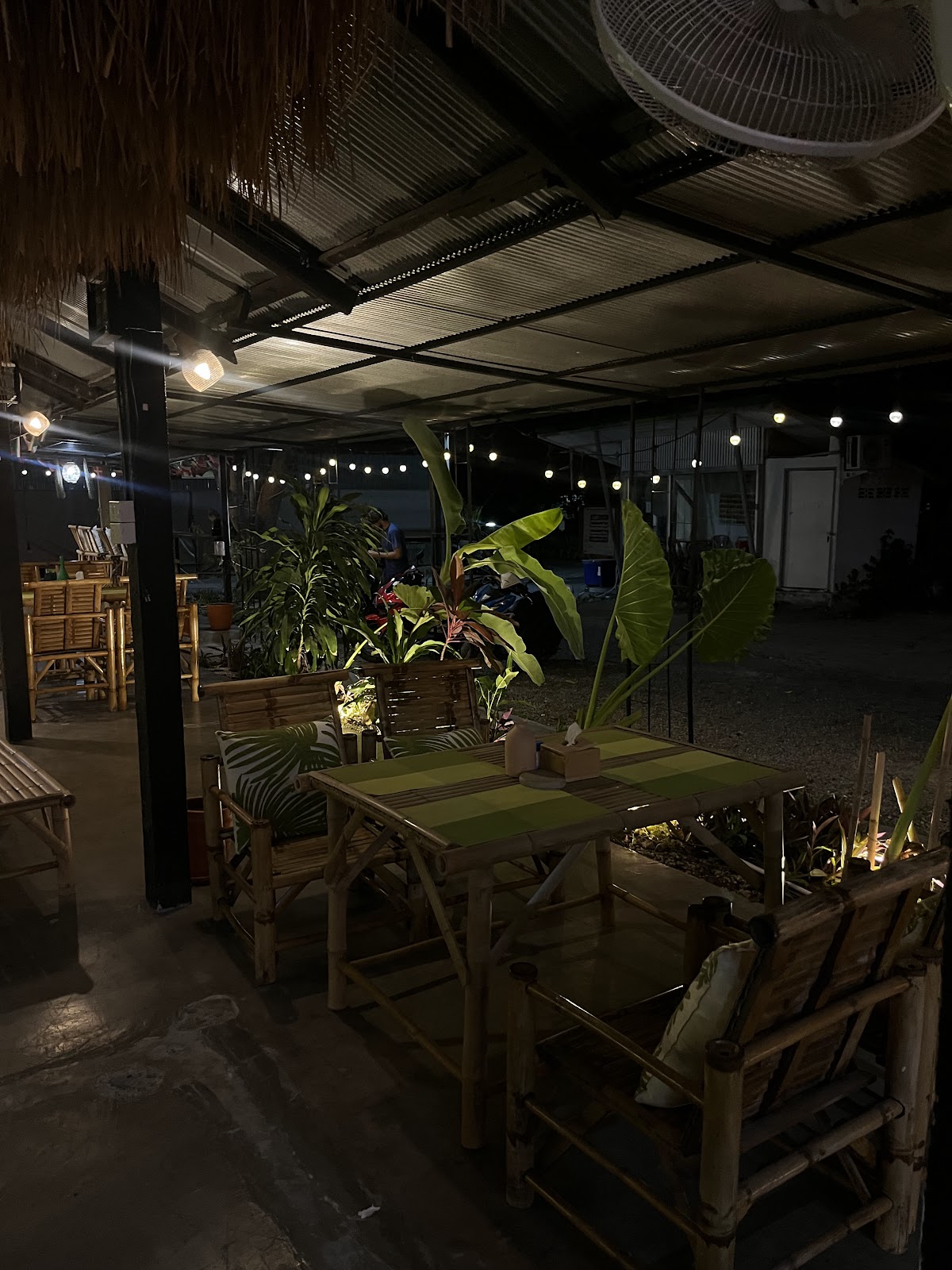 La Tasca - Photo 2
