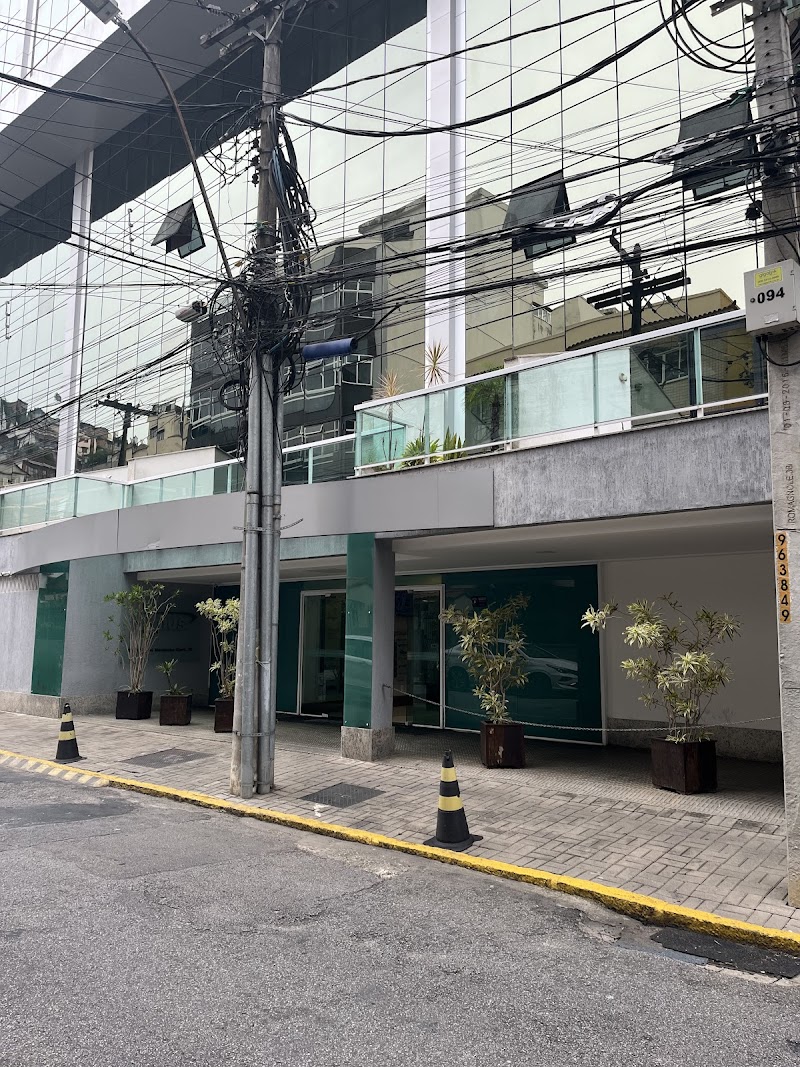 Dra. Ana Paula - Odontologia - foto 3