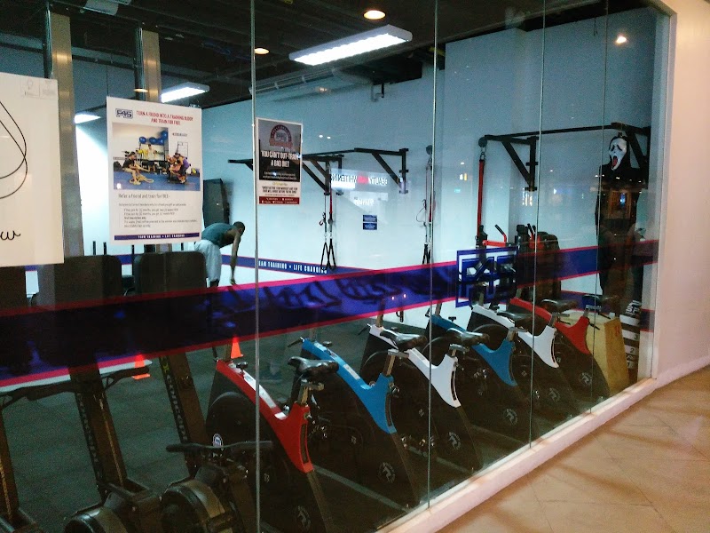 F45 Training BGC Stopover