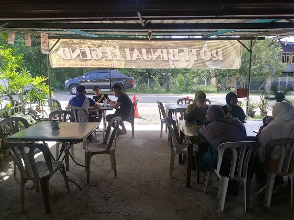 Roti Binjai Legend (Kayu Keramat Gergasi) - Photo 1