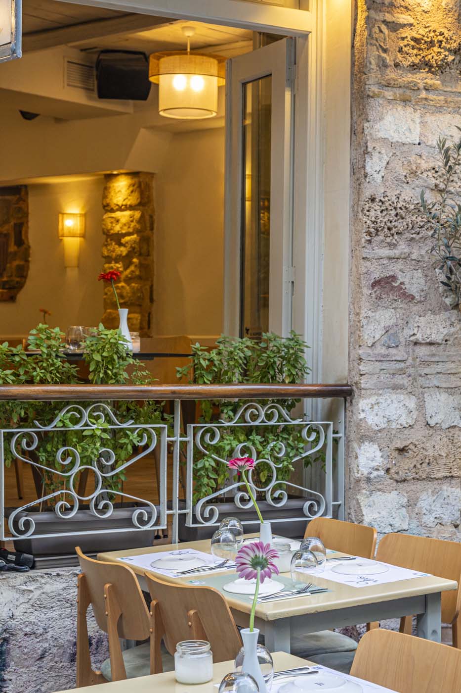 Thes ''Greek Creative Cuisine'' in athens