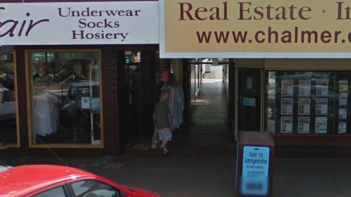 Hair Is Kanyemba Ladies/Barber photo 1