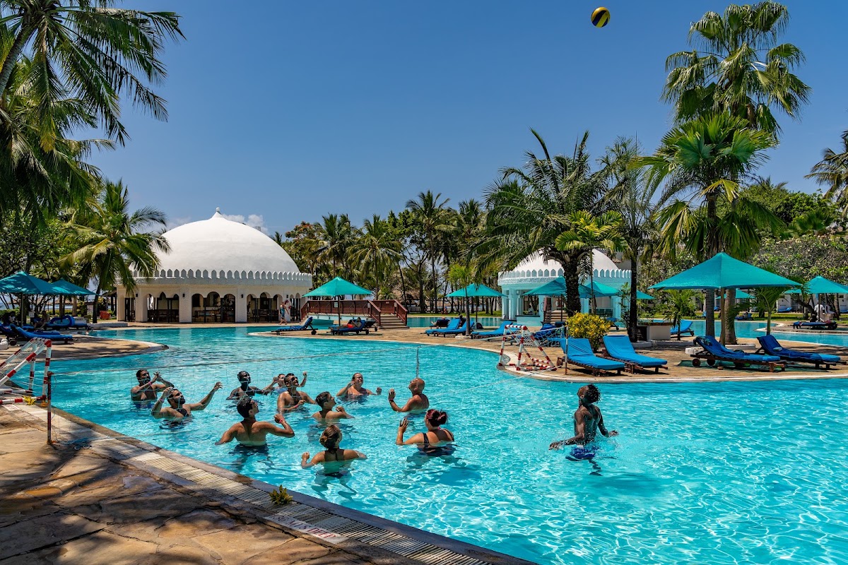 Southern Palms Beach Resort