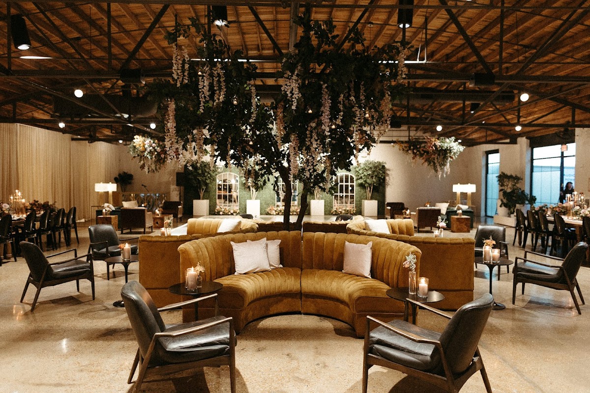 Saint Elle: Google Places image 3