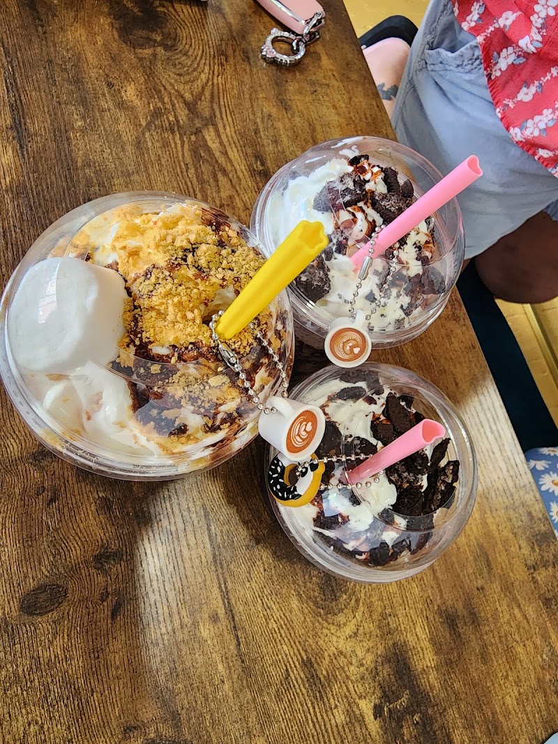 The Dessert Café photo 2