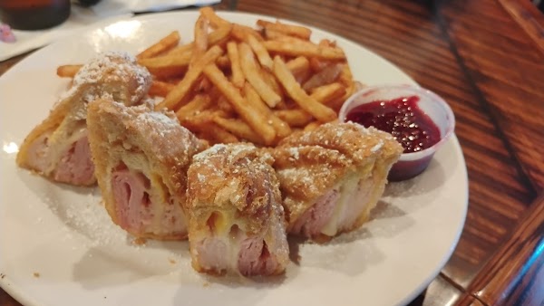 Photo of Aspen Creek Grill