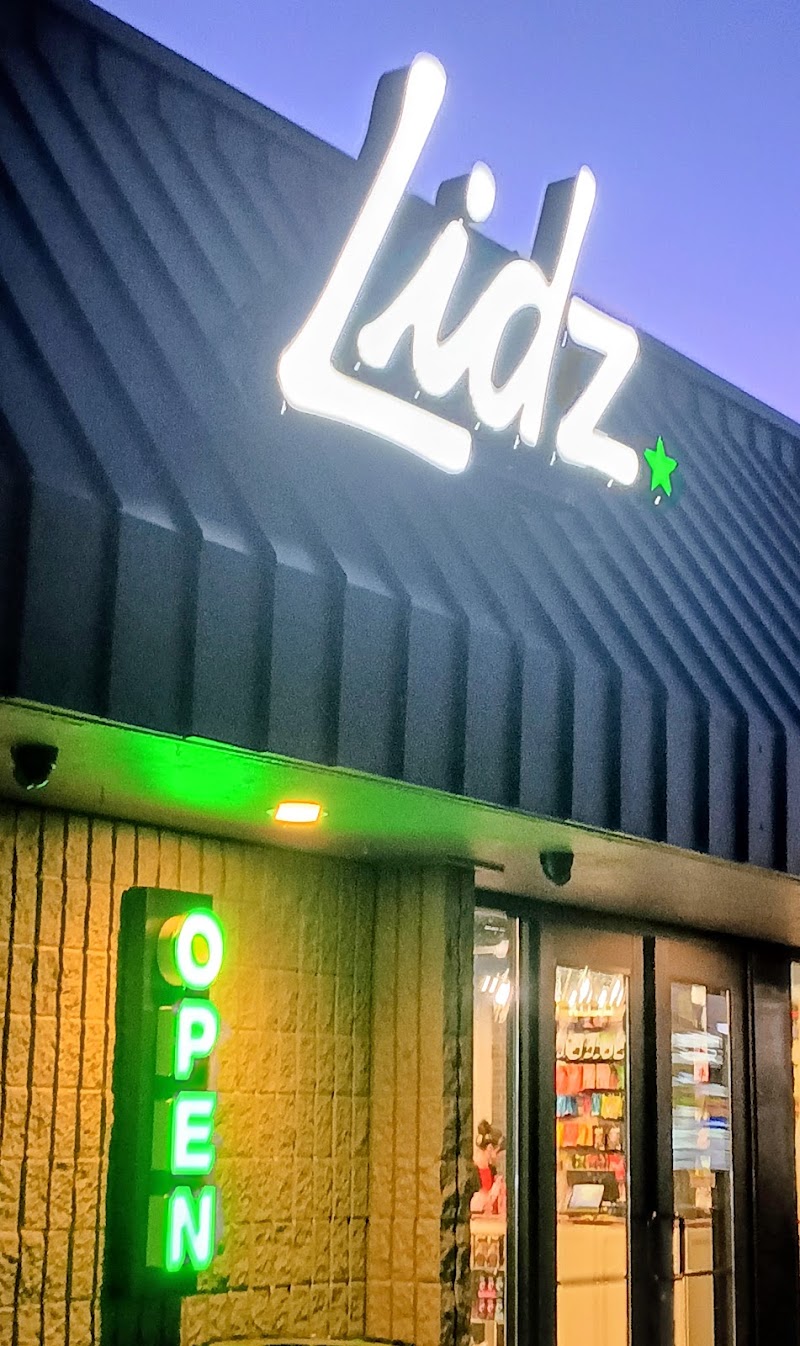 Video tour of Lidz Cannabis North Spokane (previously Piece of Mind Cannabis) retail environment