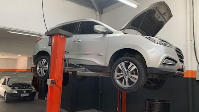 Foto de Mecânica Chile - Oficina em Curitiba