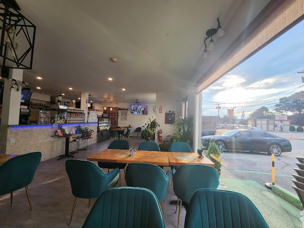 Ashur Café