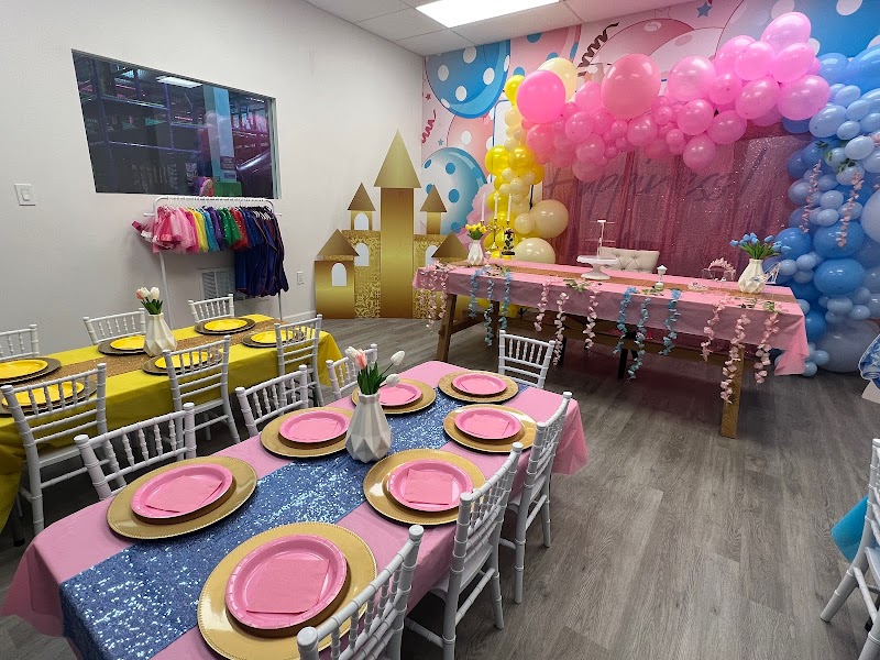 Candeeland Humble photo 3