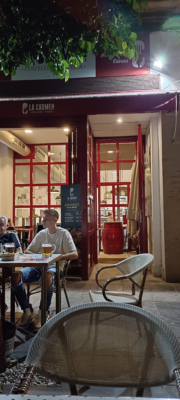 Cervecería La Carmen Triana