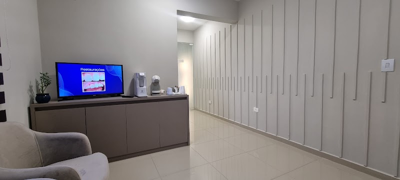 Dentista - Dra. Viviani Padilha - foto 4
