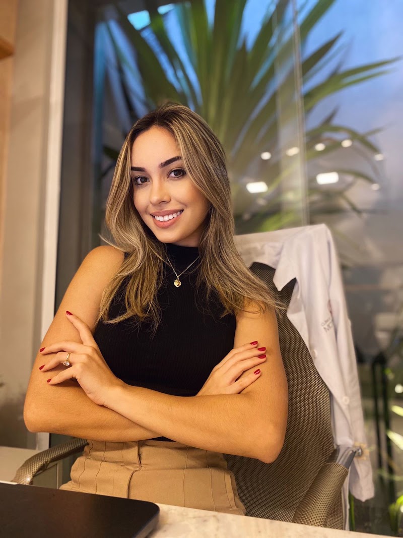Foto de Nutricionista Thaís Oliveira - Emagrecimento/ hipertrofia/ saúde da mulher