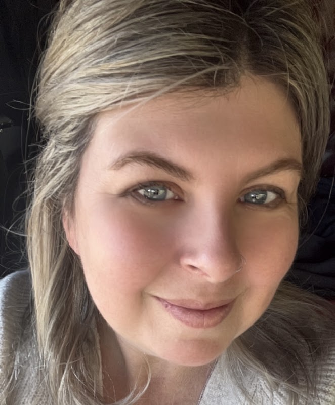 Simply Smooth Curves