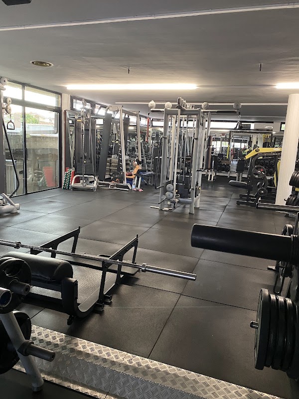 IRON FITness