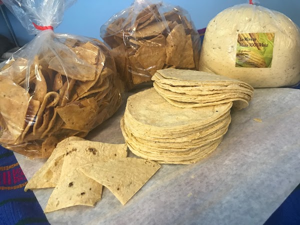 Photo by La Morena Panaderia y tortillera