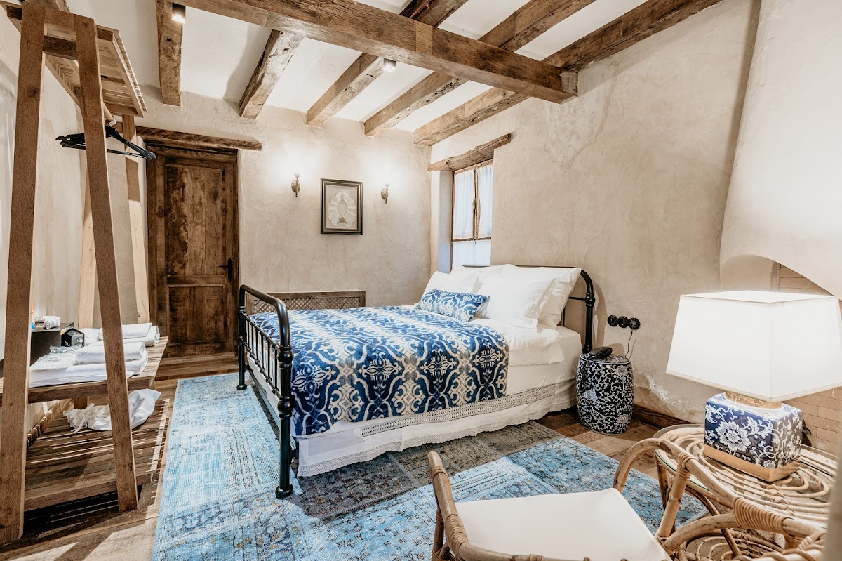 Kassandra Heritage — 3