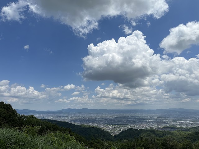 Benii Country Club - Photo 2