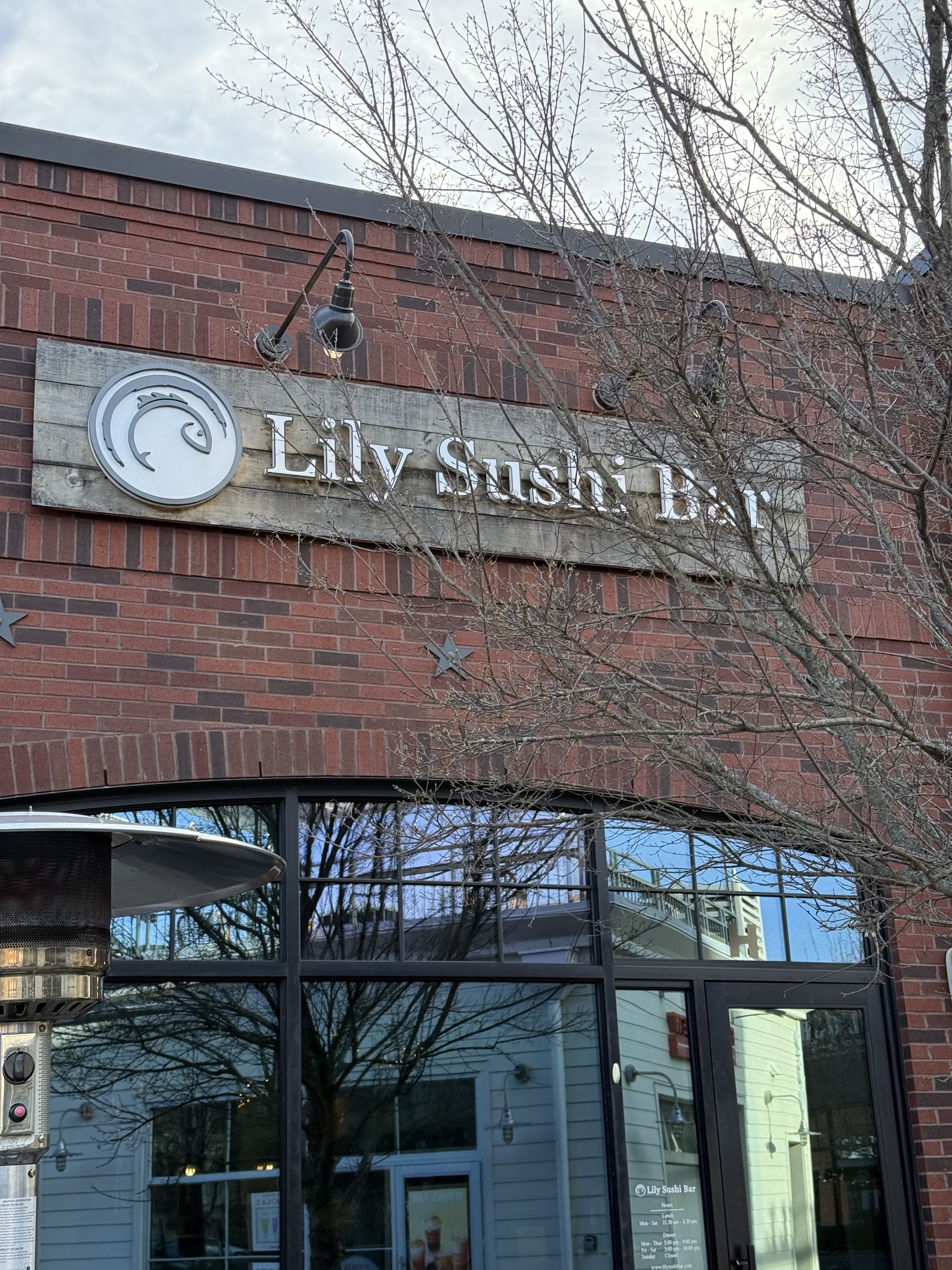 Lily Sushi Bar