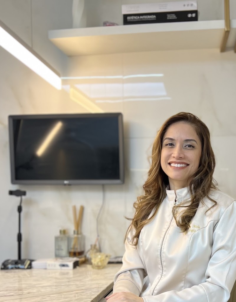 Dra Aline Melo - foto 4