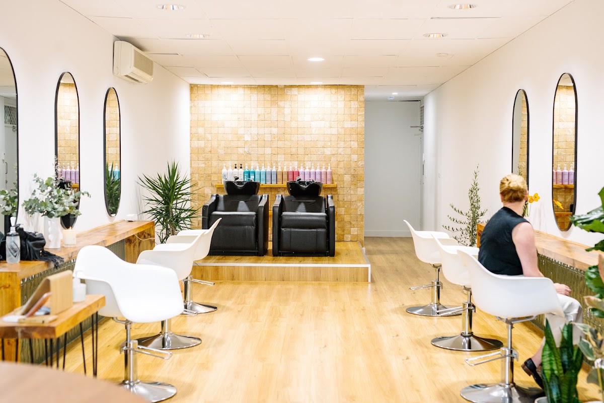 Ola Bonita Hair Studio photo 1