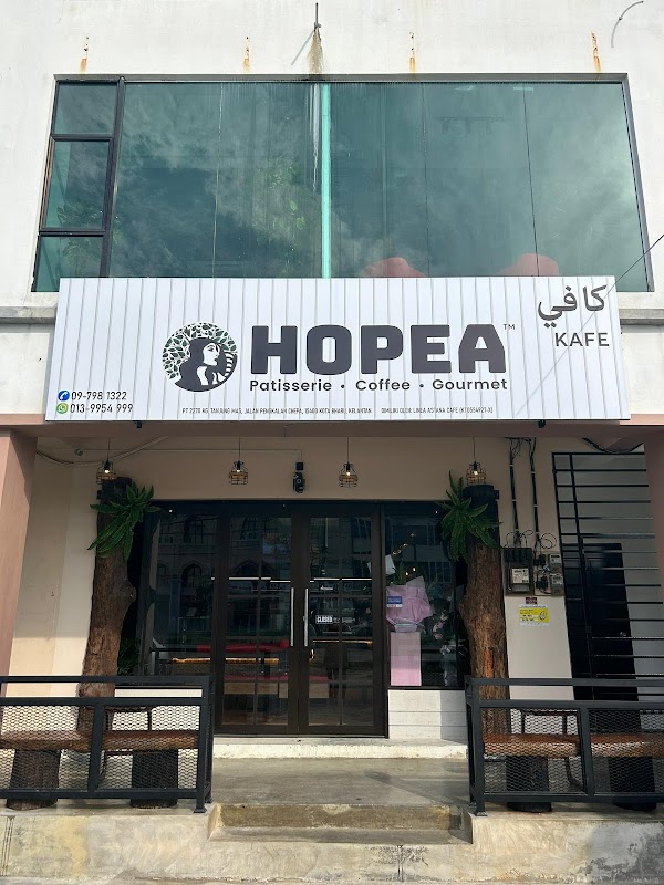 Hopea Cafe - Photo 1