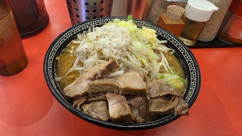 横浜家系ラーメン内田家 博多本店 写真3
