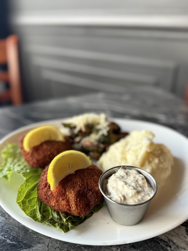 Photo by Uptown Cafe