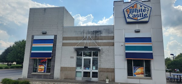 WHITE CASTLE exterior