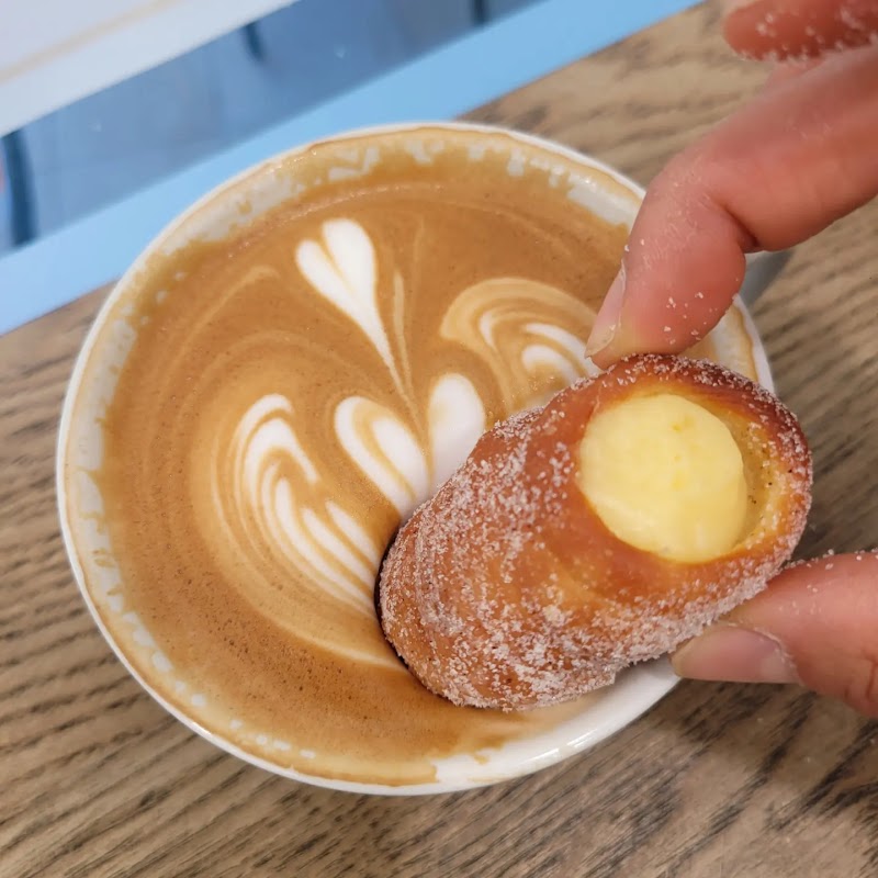 Egg wash bake shop photo 4