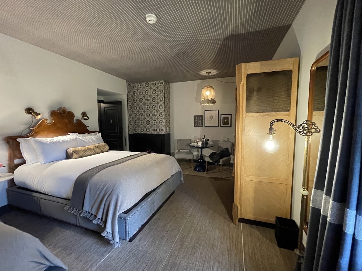 The Madrona, dog-friendly hotel