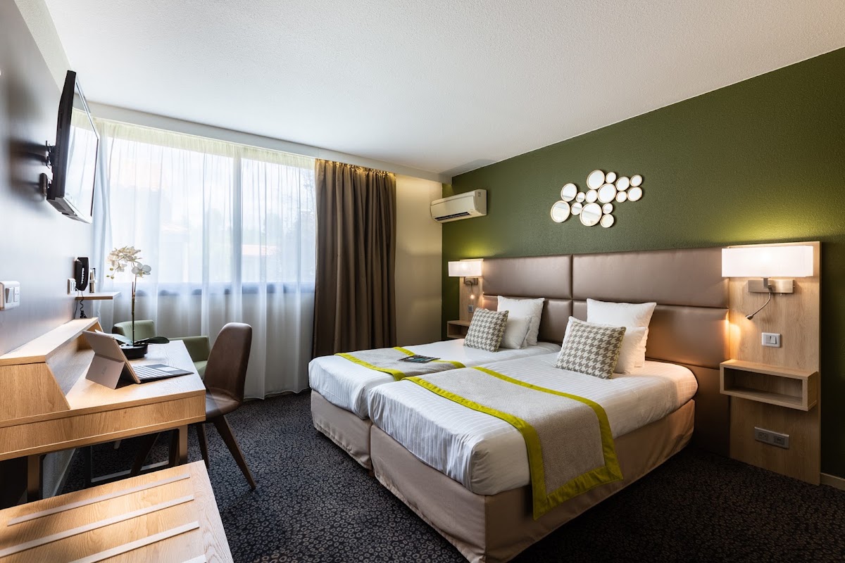 Kyriad Prestige Bordeaux Ouest Mérignac, dog-friendly hotel in Bordeaux
